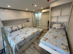 Grasya's City Loft at Baseline Premier